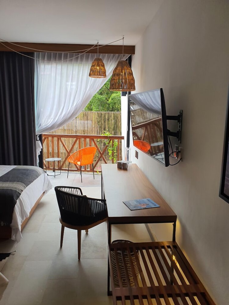 Comfort Double Room, 2 Queen Beds - Photo 15