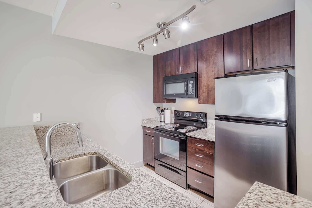 Deluxe Apartment, 2 Bedrooms, Non Smoking photo 2