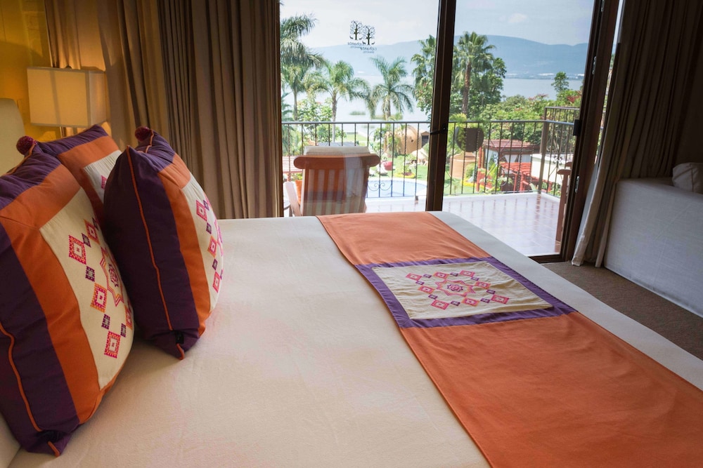 Suite, Lagoon View
