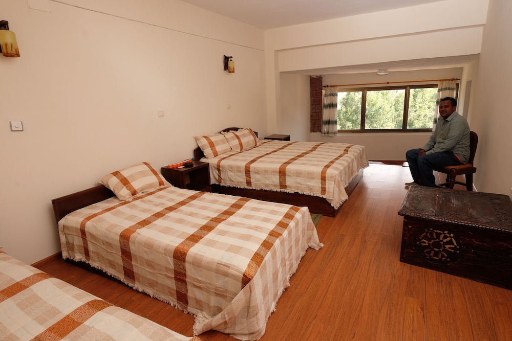 Family Room - Photo 6