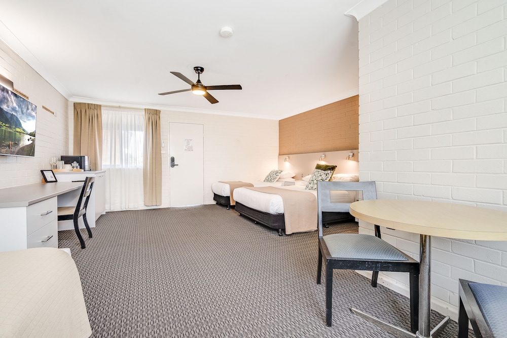 Standard Quadruple Room photo 3