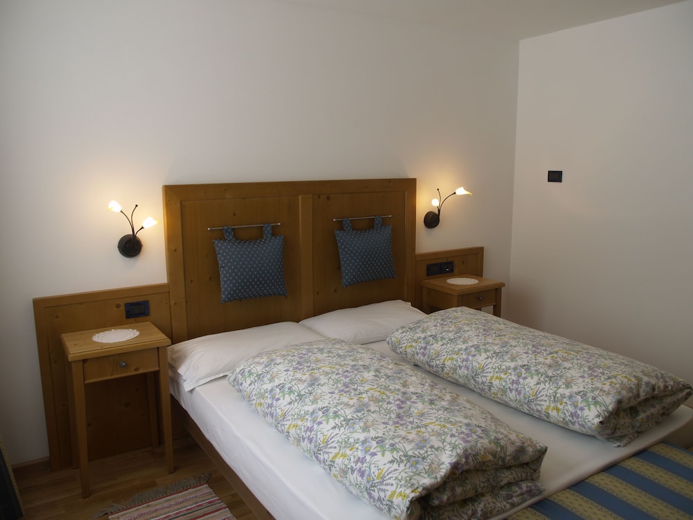 Superior Double or Twin Room photo 1