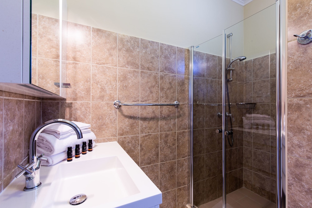 Luxury Villa, 2 Bedrooms, Garden View photo 3