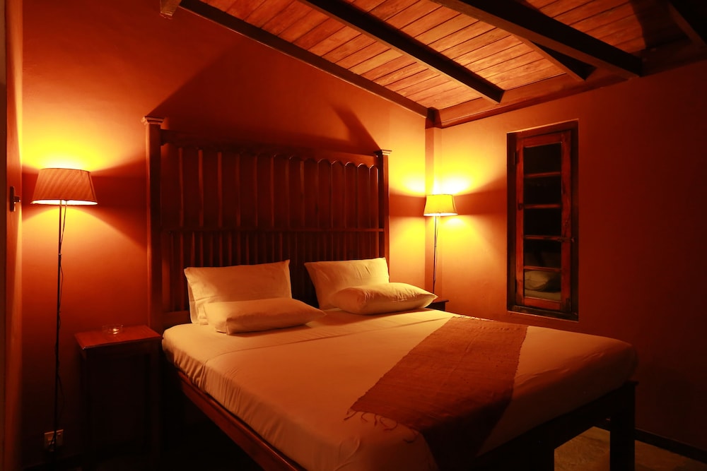 Suite, 2 Bedrooms (1 King, 1 Bunk, Sofa Bed) photo 2