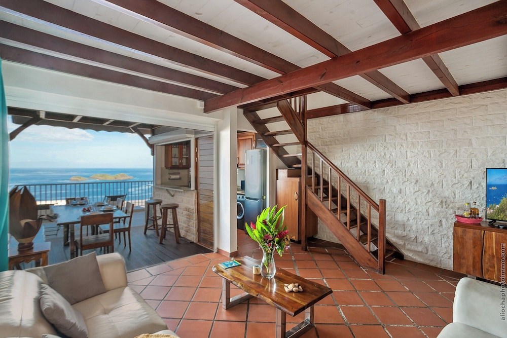 Alpinia 2, Private villa, sea view
