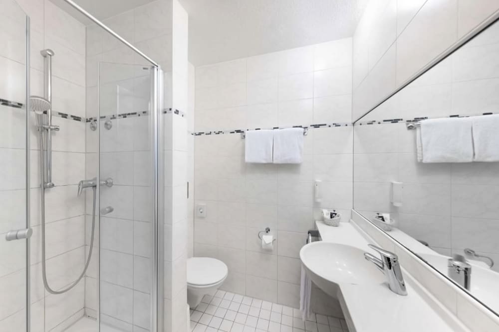 Superior Room, 1 Double Bed, Non Smoking (Superior Doppelzimmer) - Photo 4