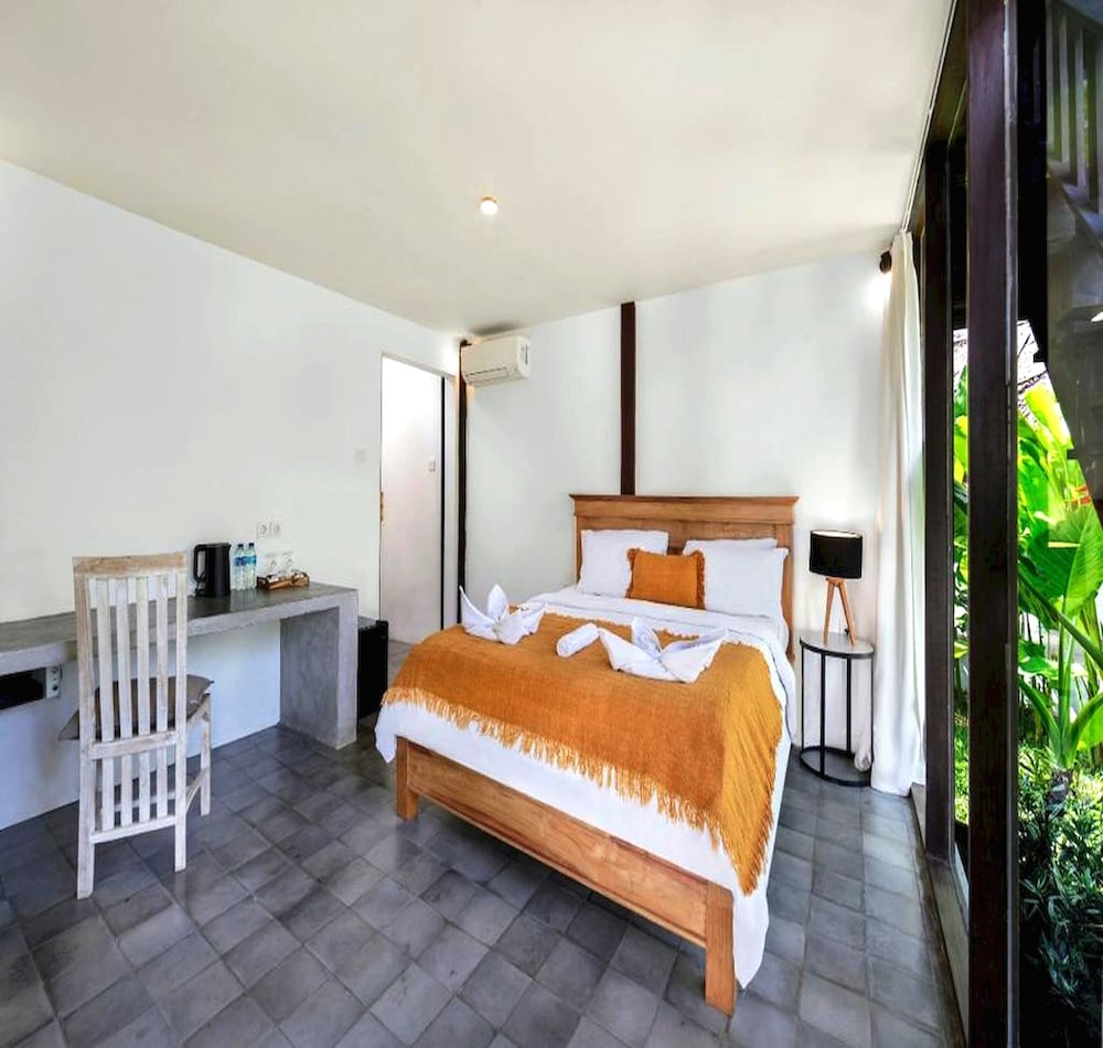 Standard Villa