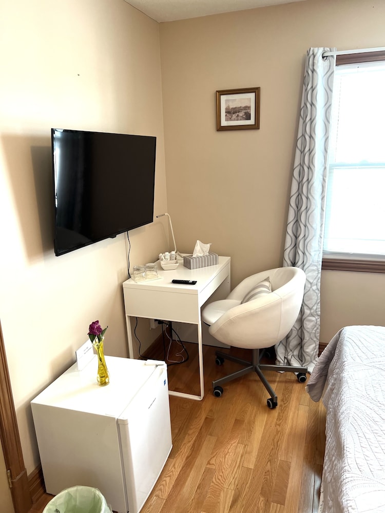 Standard Room photo 2