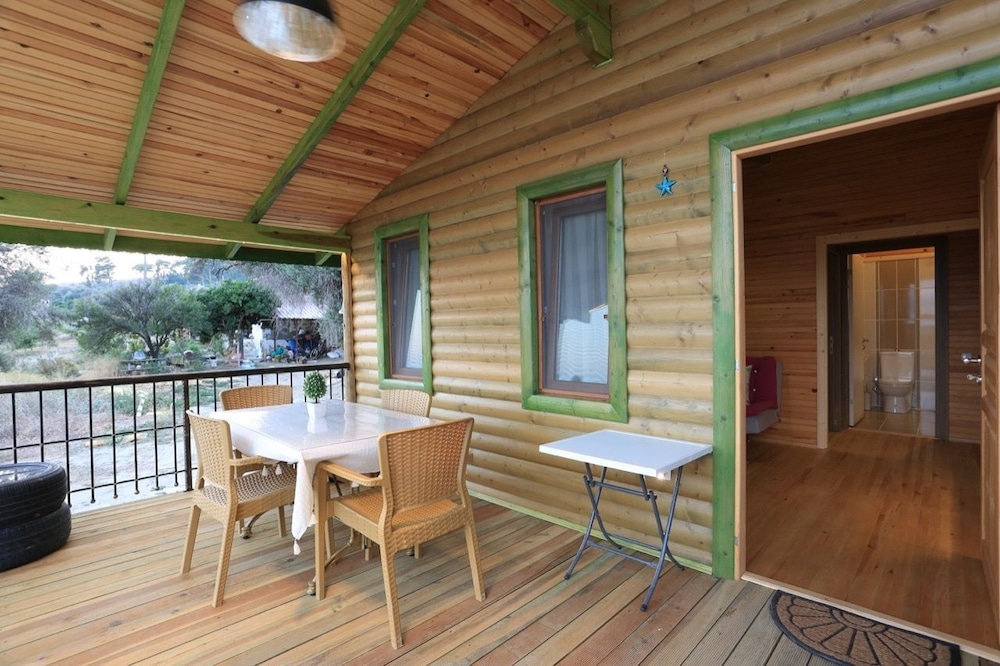Bungalow, 1 Bedroom photo 2