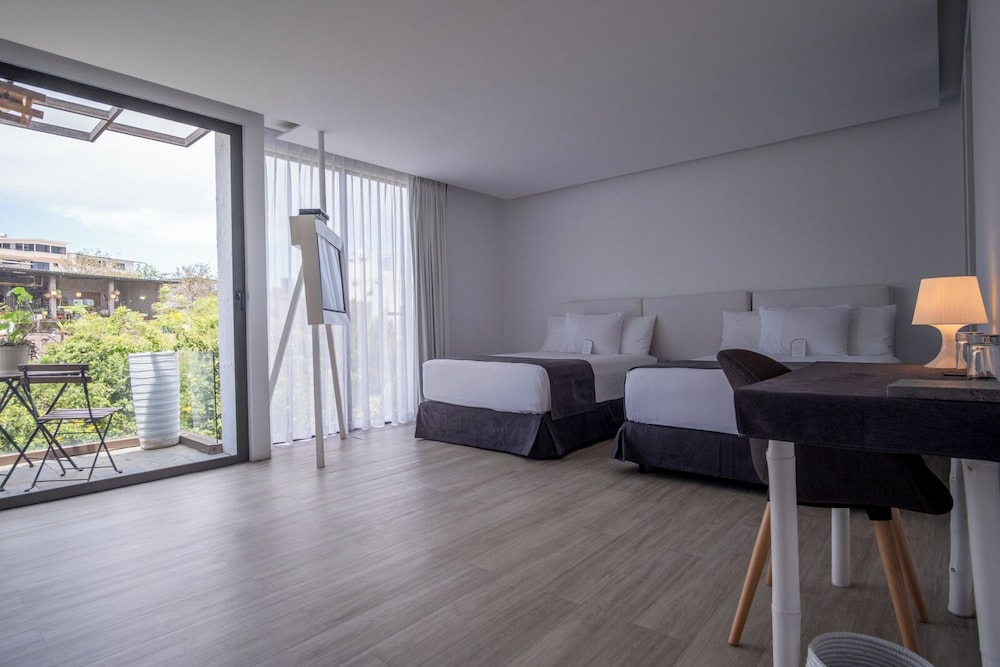 Family Twin Room, Balcony photo 2