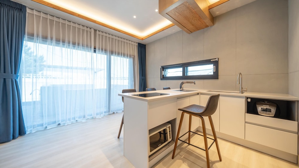 Basic Room, 1 Bedroom (Room 101) - Photo 10