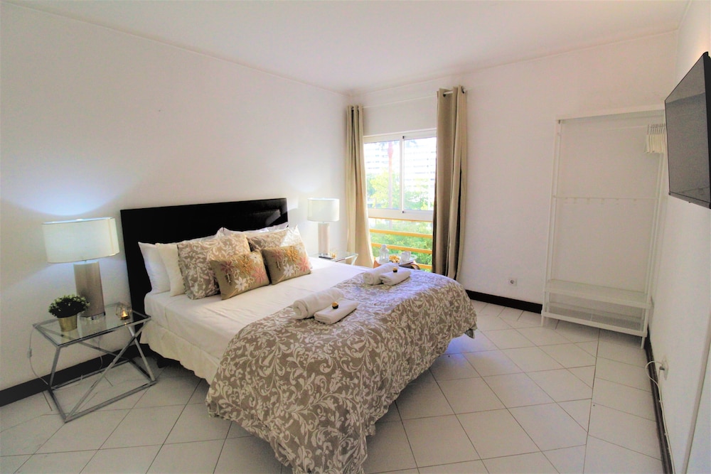 Apartment, 1 Bedroom, Pool Access, Beachside