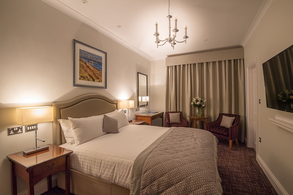 Premier Double or Twin Room photo 1