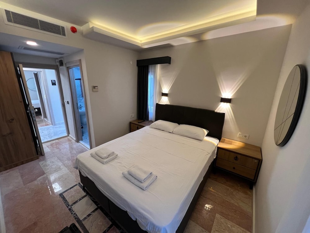 Standard Double Room - Photo 3