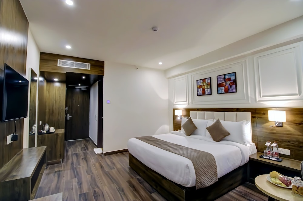 Club Room photo 2