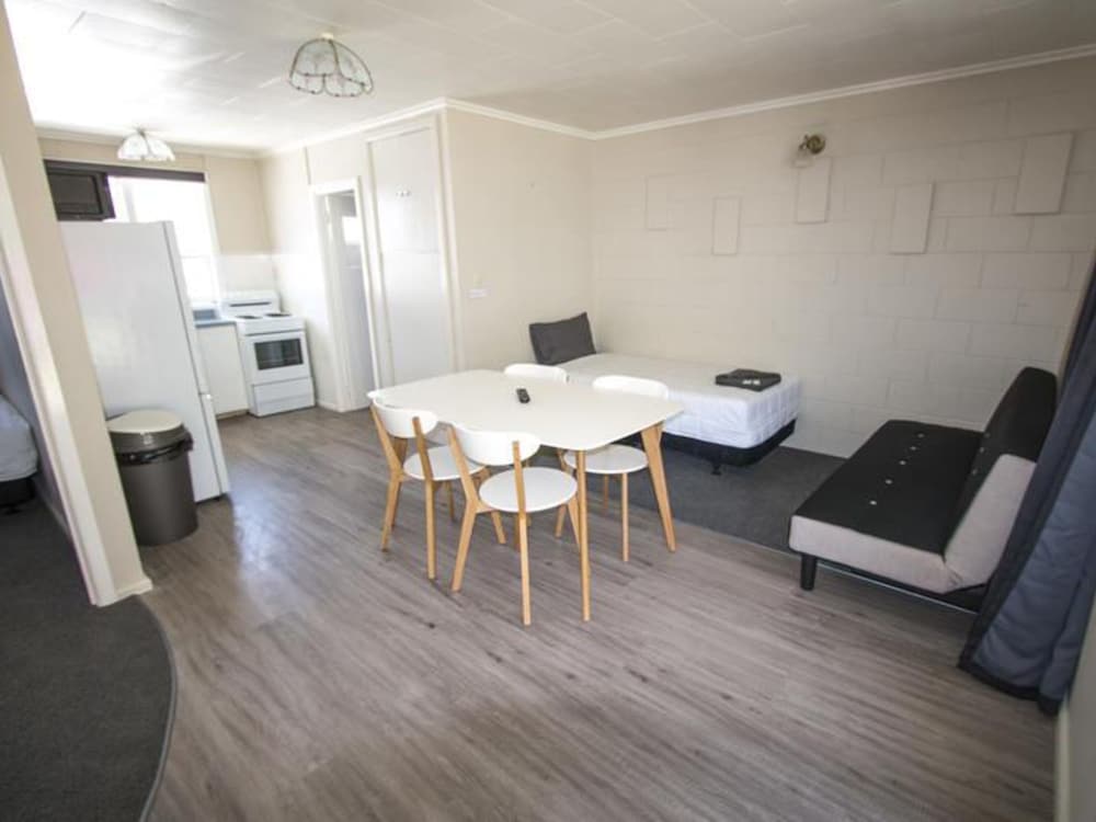 Motel - Ground floor One Bedroom photo 1