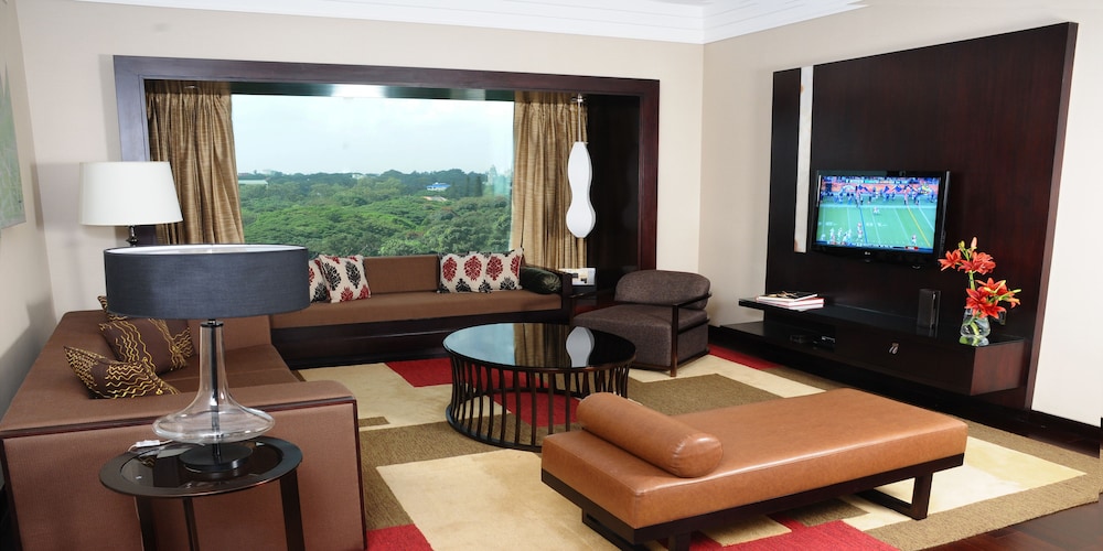 Suite, 1 King Bed