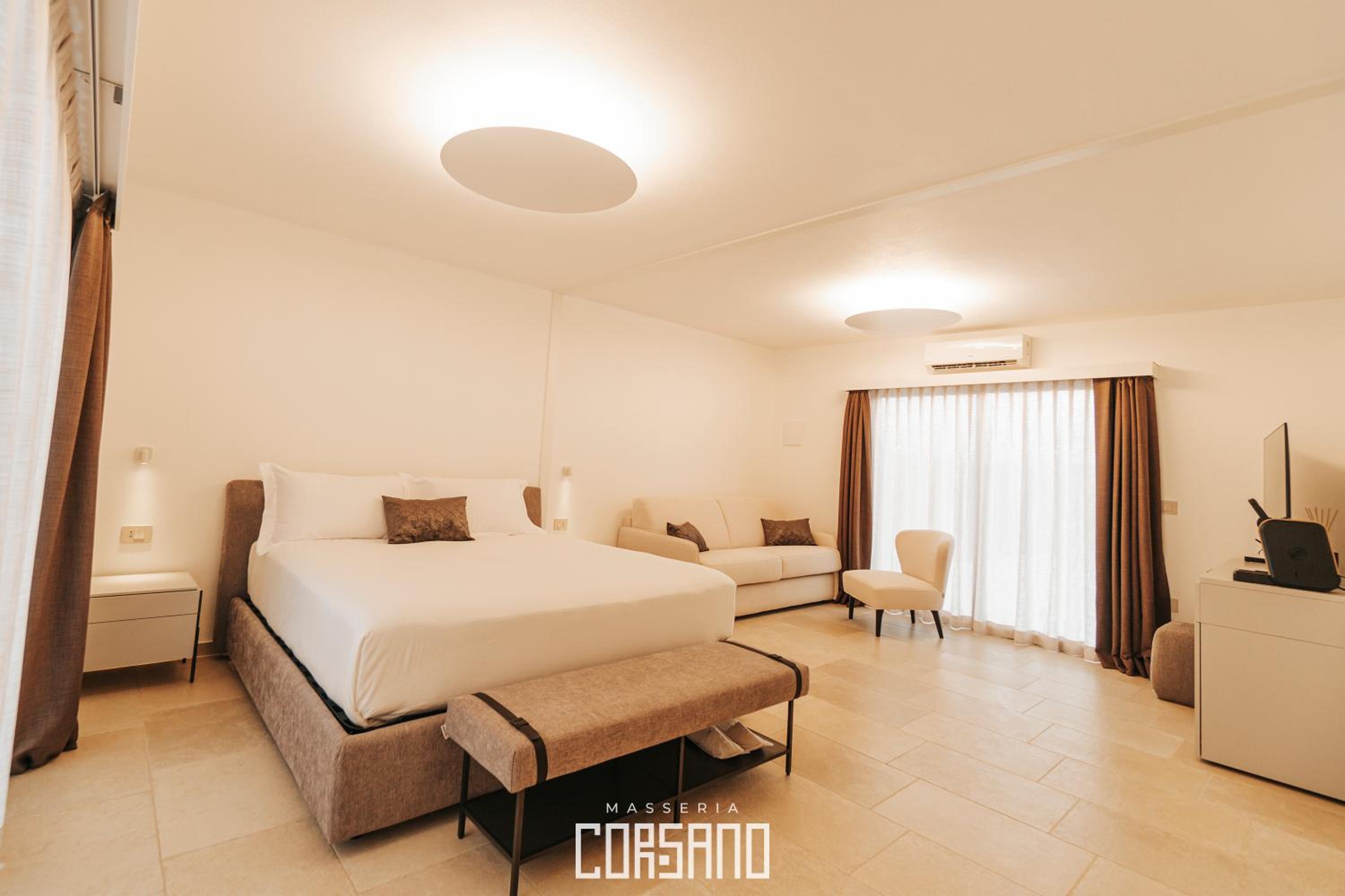 Junior Suite with Garden View - Photo 2