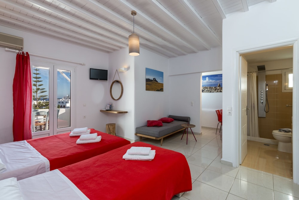 Triple Room