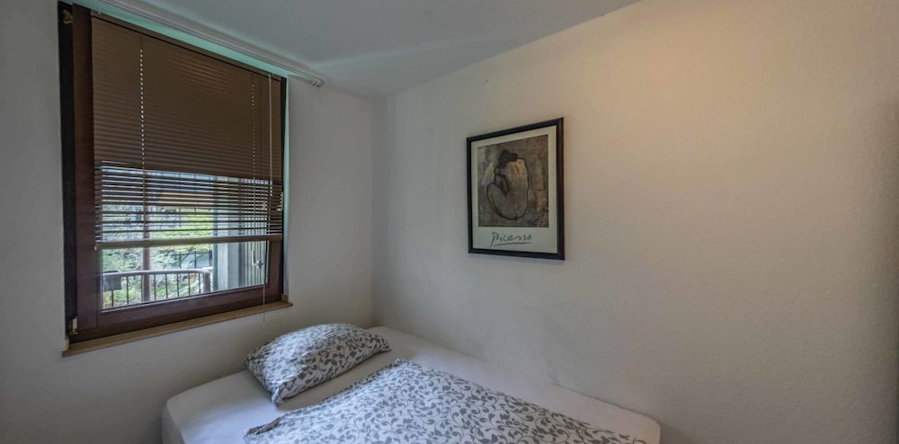 Basic Apartment, Ensuite (#29) photo 2