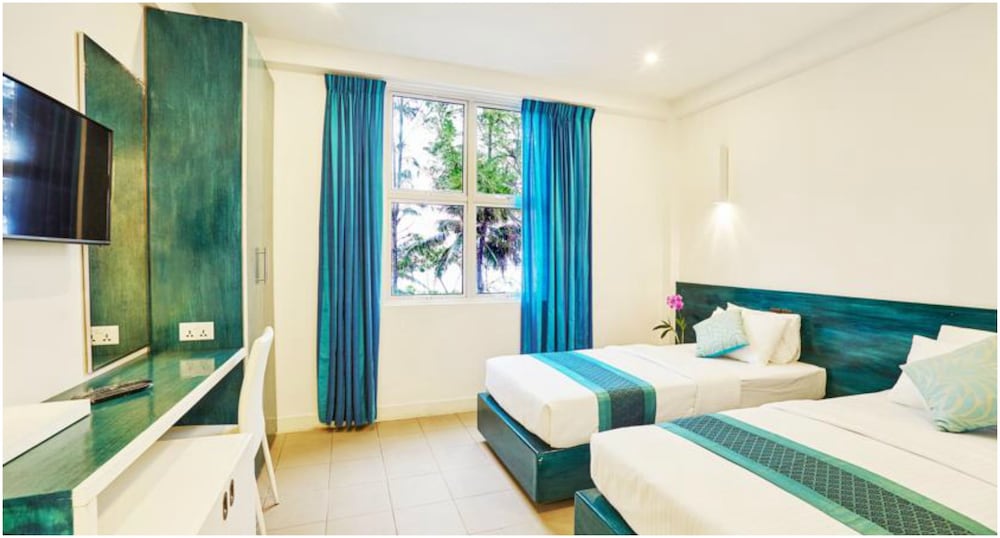 Deluxe Double or Twin Room, Ocean View photo 3