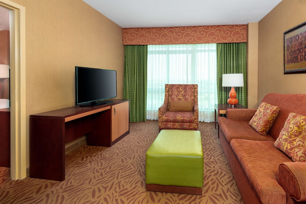 Executive Room, 1 King Bed, Non Smoking photo 3