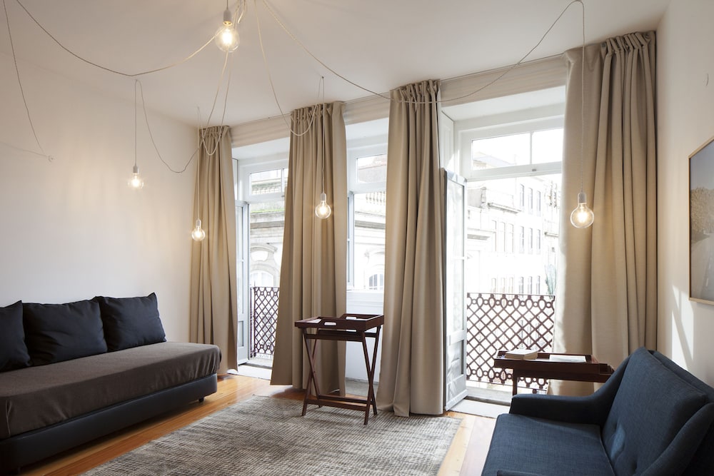 Deluxe Room, City View