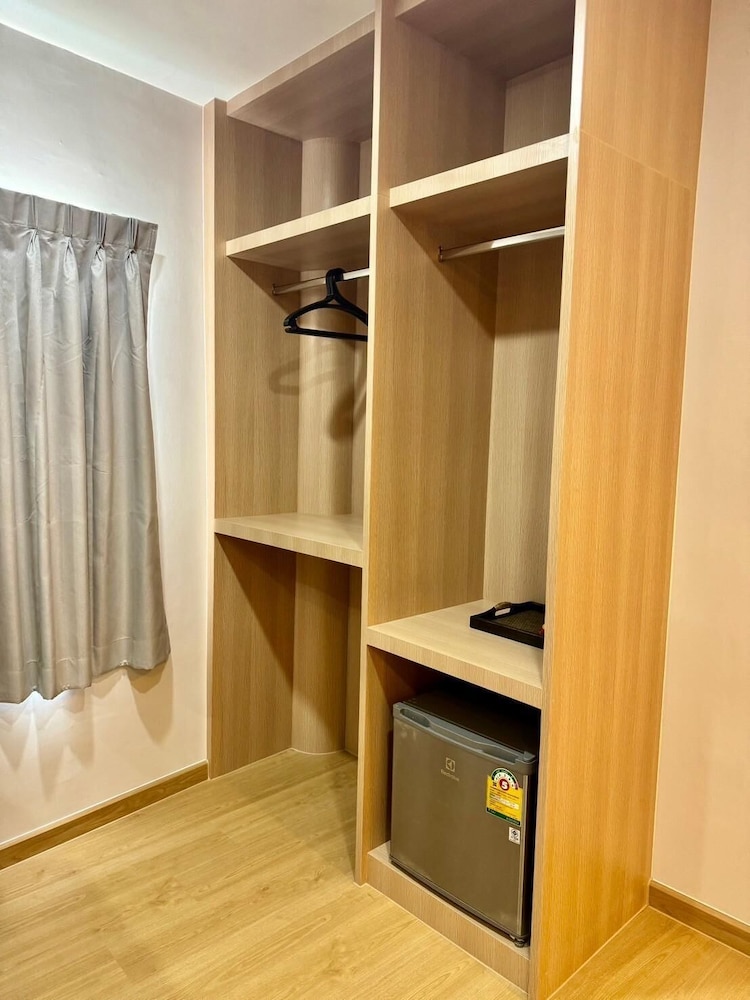 Standard Room photo 2