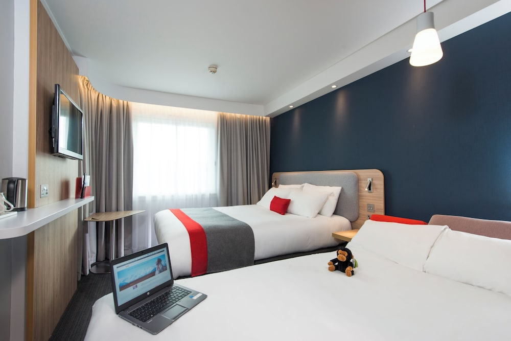 Standard Room, 1 Double Bed with Sofa bed (with Free Hot Breakfast)