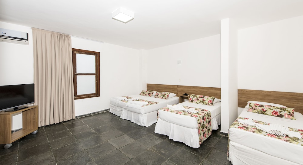 Standard Triple Room - Photo 2