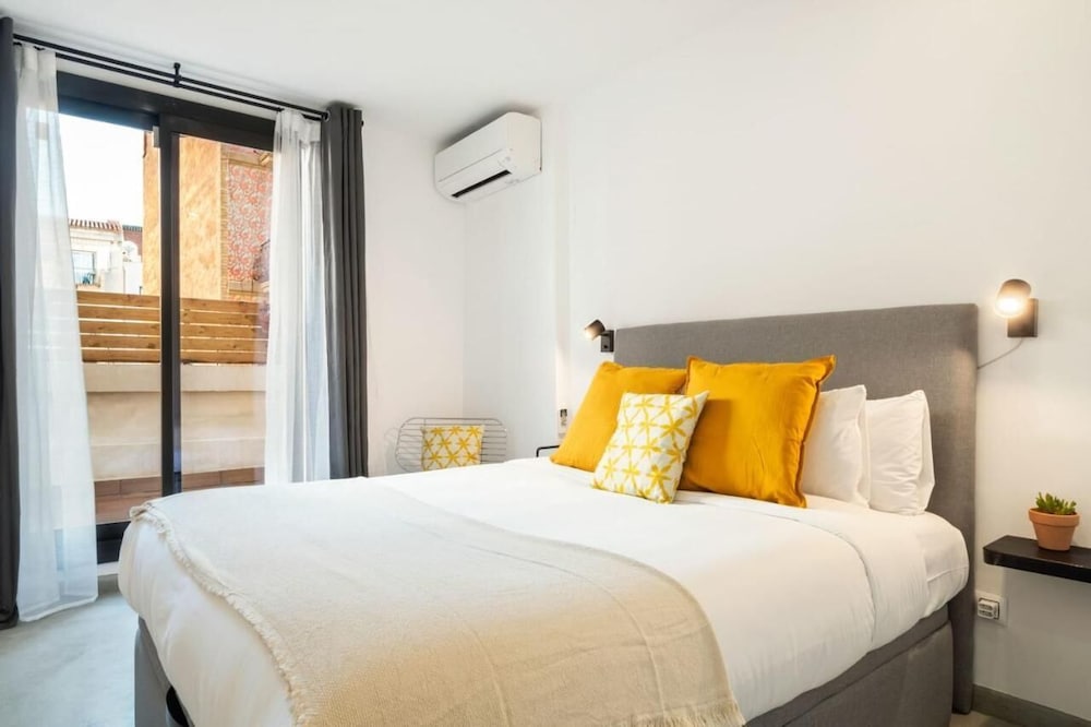 Apartment (3 Bedrooms)
