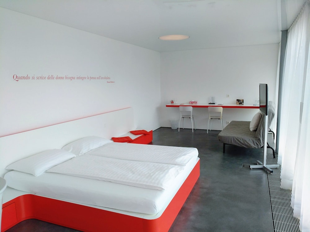 Standard Double Room, 1 Double Bed photo 2