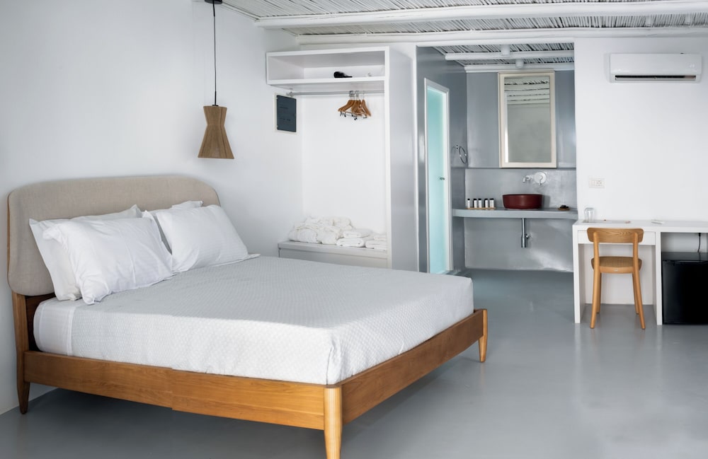 Senior Suite with Hot Tub