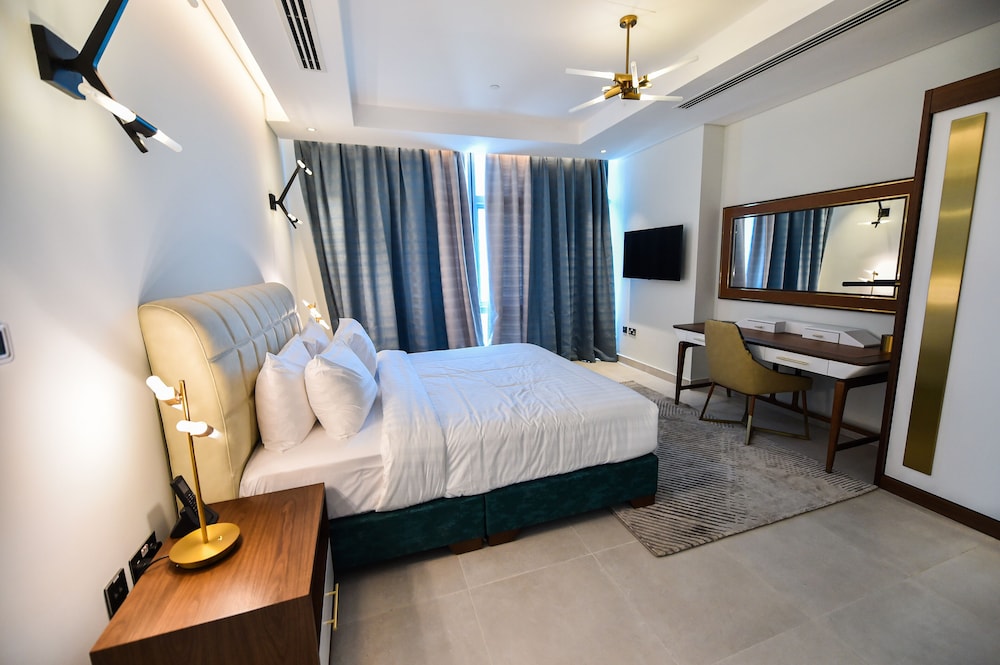 Two-Bedroom Apartment City View - Photo 1