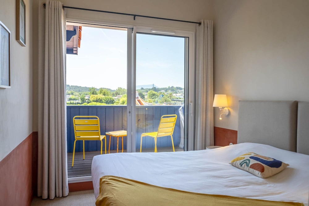 Premium Double Room, Ensuite, River View