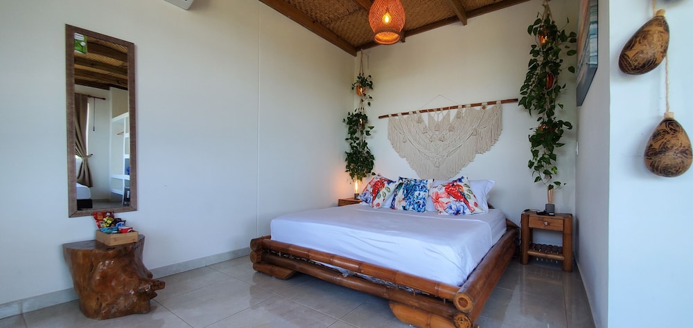 Comfort Room photo 2