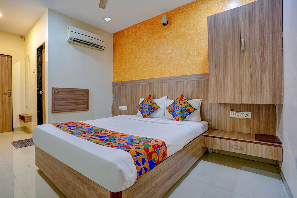 Deluxe Room - Photo 1