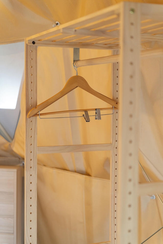 Tent - Photo 3