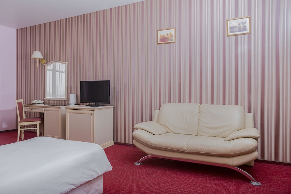 Standard Twin Room photo 3