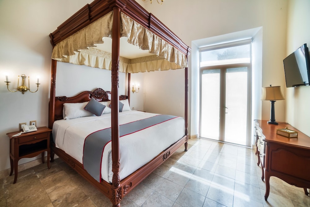 Presidential Suite, City View photo 1
