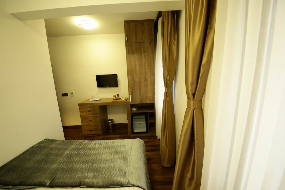 Classic Double Room photo 3