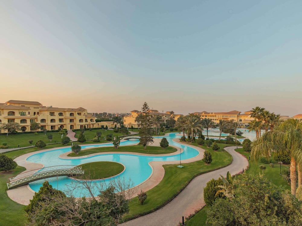 Premier Twin Room, 2 Twin Beds, Pool View