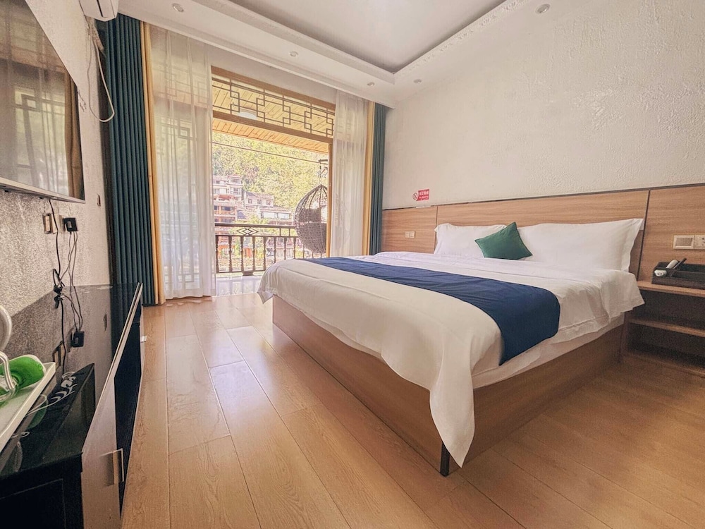 Superior Double Room, Balcony, River View