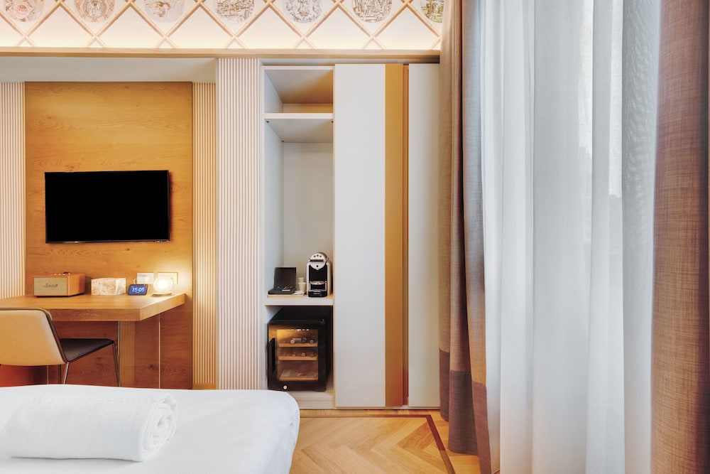 Business Room