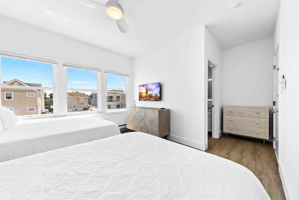 Junior Double Room
