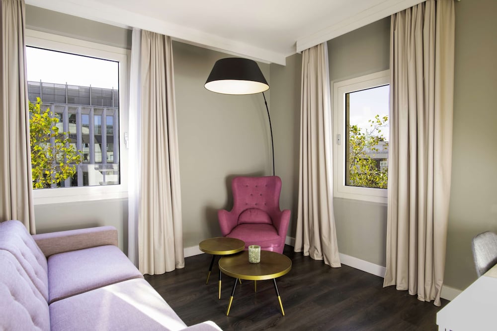 Junior Suite - Photo 11