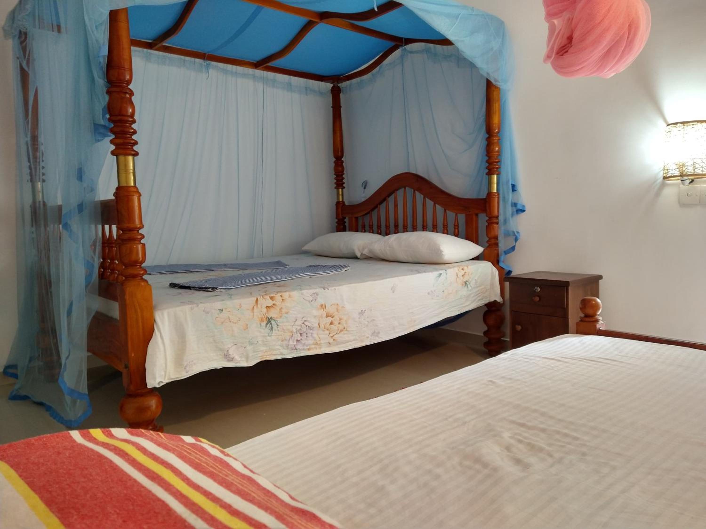 Triple Room with Bathroom