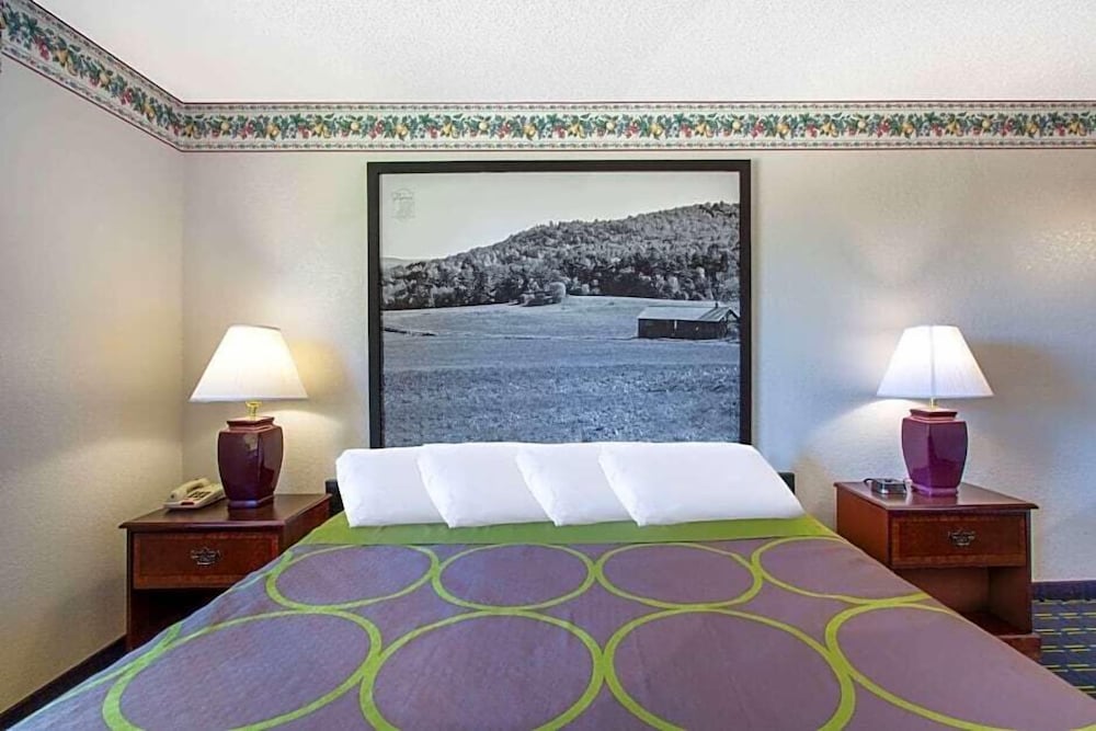 Room, 1 Queen Bed, Accessible, Non Smoking - Photo 8
