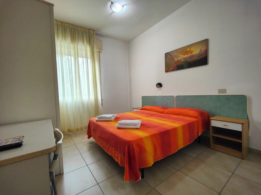Economy Room photo 1
