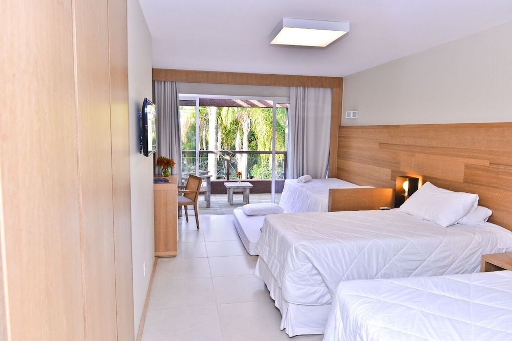 Deluxe Room - Photo 4
